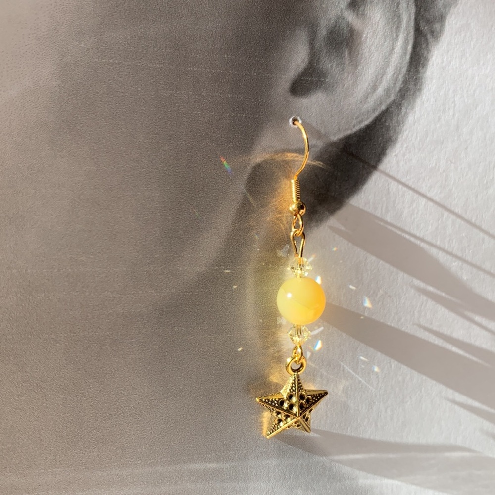 Hand Crafted Earrings Semi Precious Yellow Drop Dangling w Textured Star Pendant